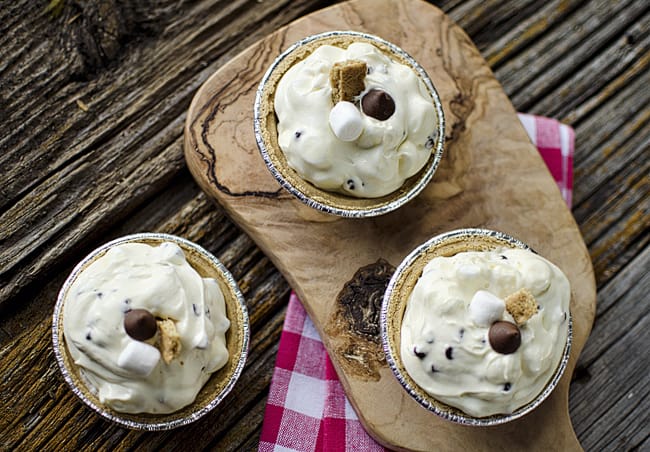 S'mores Mini No-Bake Cream Pies - Lavibu S'mores Week