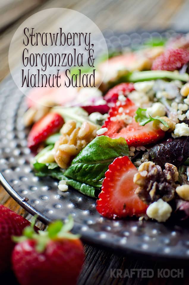 Strawberry & Gorgonzola Quinoa Salad - Lavibu