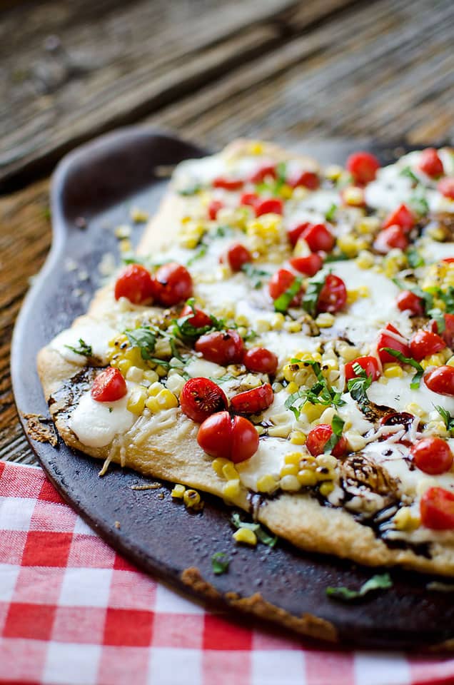 Sweet Corn Caprese Pizza - Lavibu