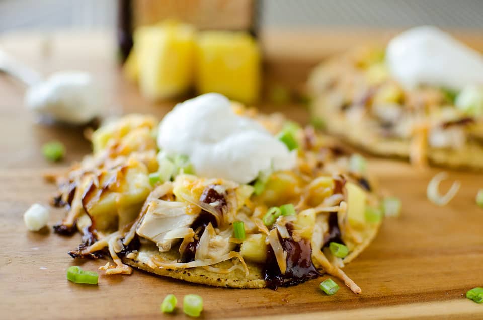 Light BBQ Chicken, Cheddar & Pineapple Tostadas - Lavibu - A light and easy weeknight dinner recipe the whole family will love!