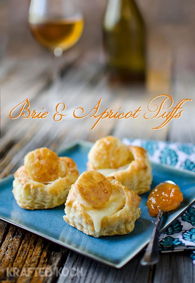 Brie and Apricot Puffs - Lavibu - A quick and simple appetizer recipe that will impress your guests!