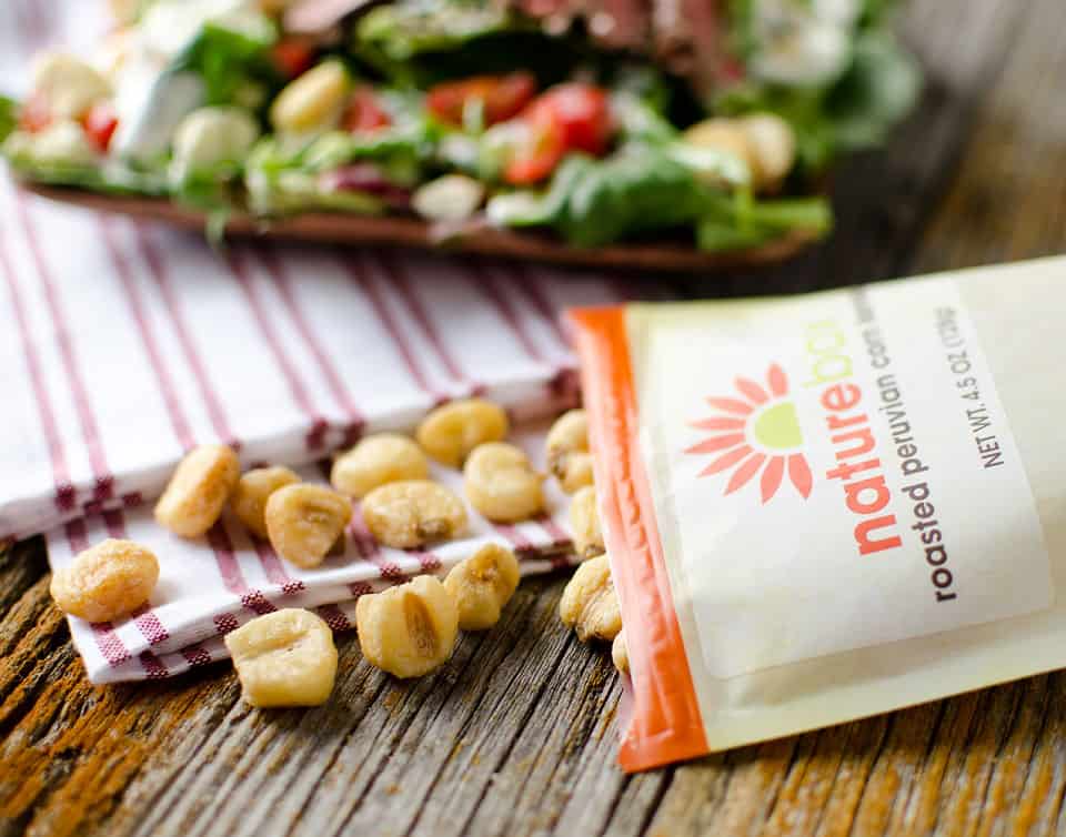 Steak & Bleu Cheese Salad with NatureBox Roasted Corn - Lavibu